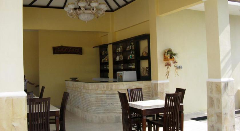 Oyo 2334 Melka Excelsior Hotel Singaraja Zewnętrze zdjęcie