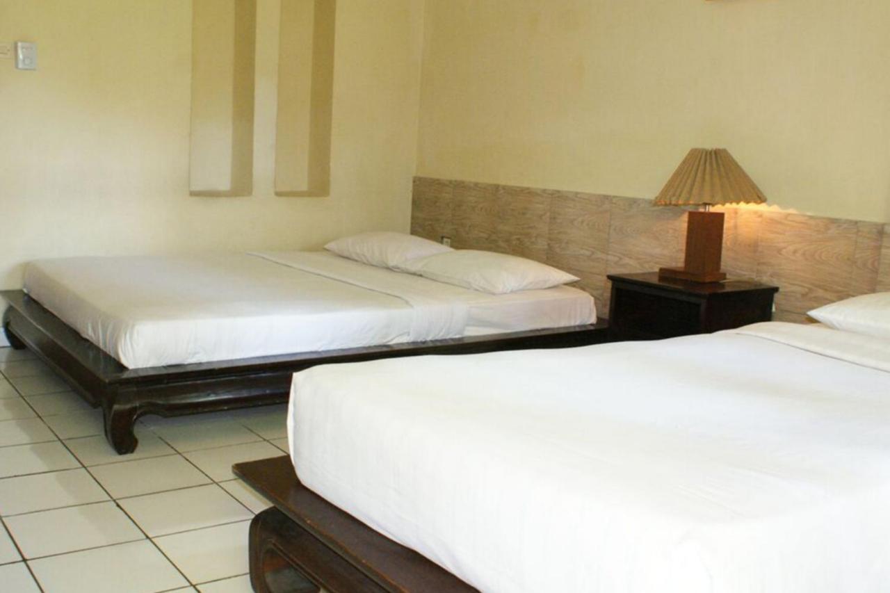 Oyo 2334 Melka Excelsior Hotel Singaraja Zewnętrze zdjęcie